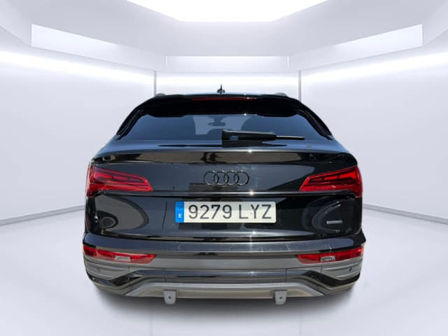 Audi Q5 Black Line 50 TFSI e quattro - foto 9