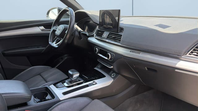 Audi Q5 Black Line 50 TFSI e quattro - foto 12