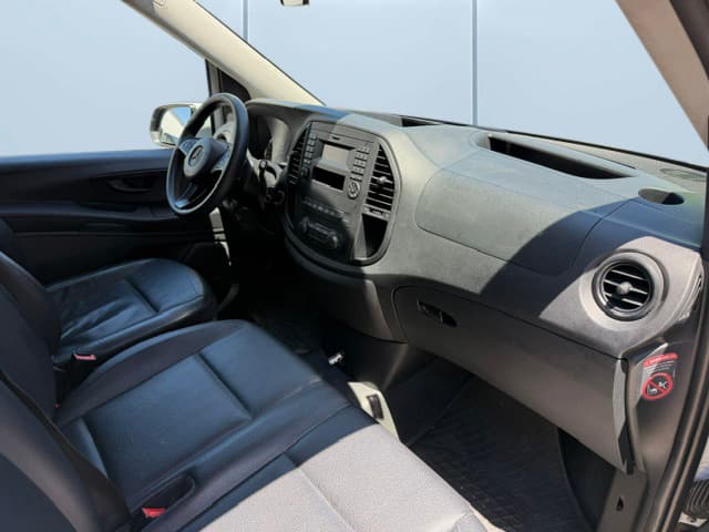 Mercedes-Benz Vito 114 CDI Tourer Base Larga 4MATIC - foto 12