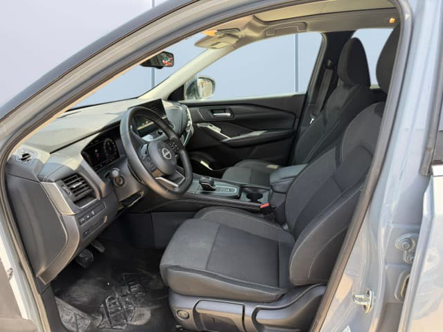 Nissan Qashqai 1.3 DIG-T N-Connecta - foto 6
