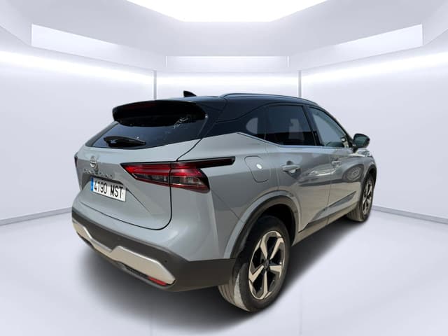 Nissan Qashqai 1.3 DIG-T N-Connecta - foto 10