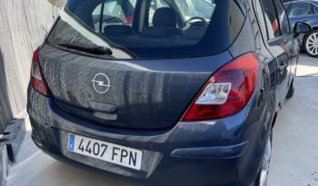 
									Opel Corsa 1.3 full								